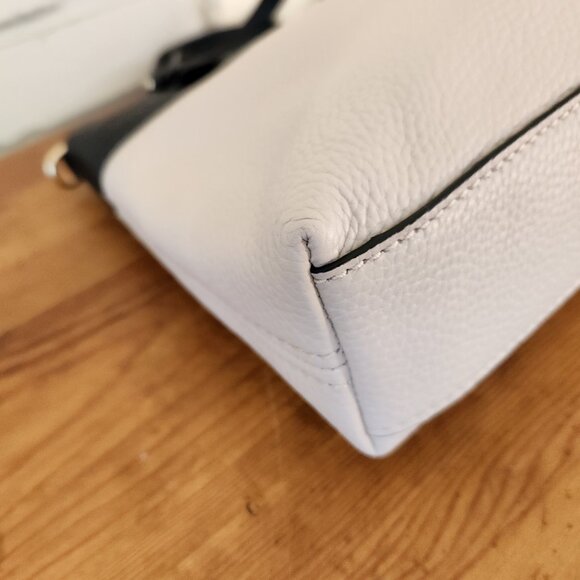 Like New Kate Spade NY Jackson Street Hayley Leather Crossbody Bag - Picture 12 of 15